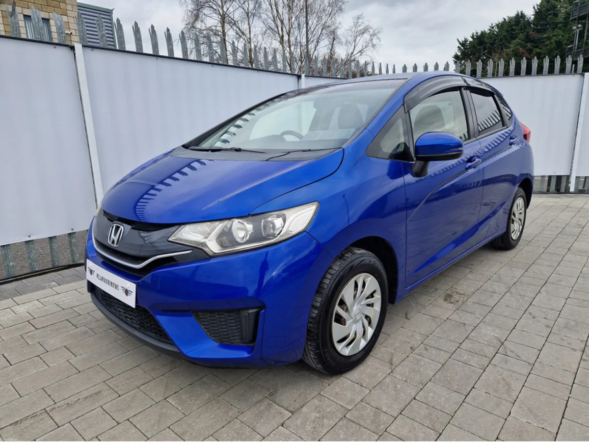 Honda Fit 1.3PETROL AUTO - Image 4