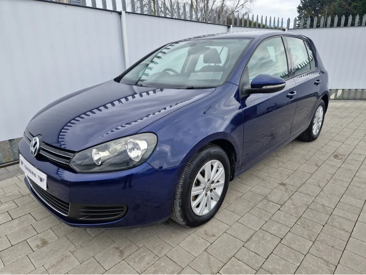Volkswagen Golf 1.2 PETROL AUTO - Image 4