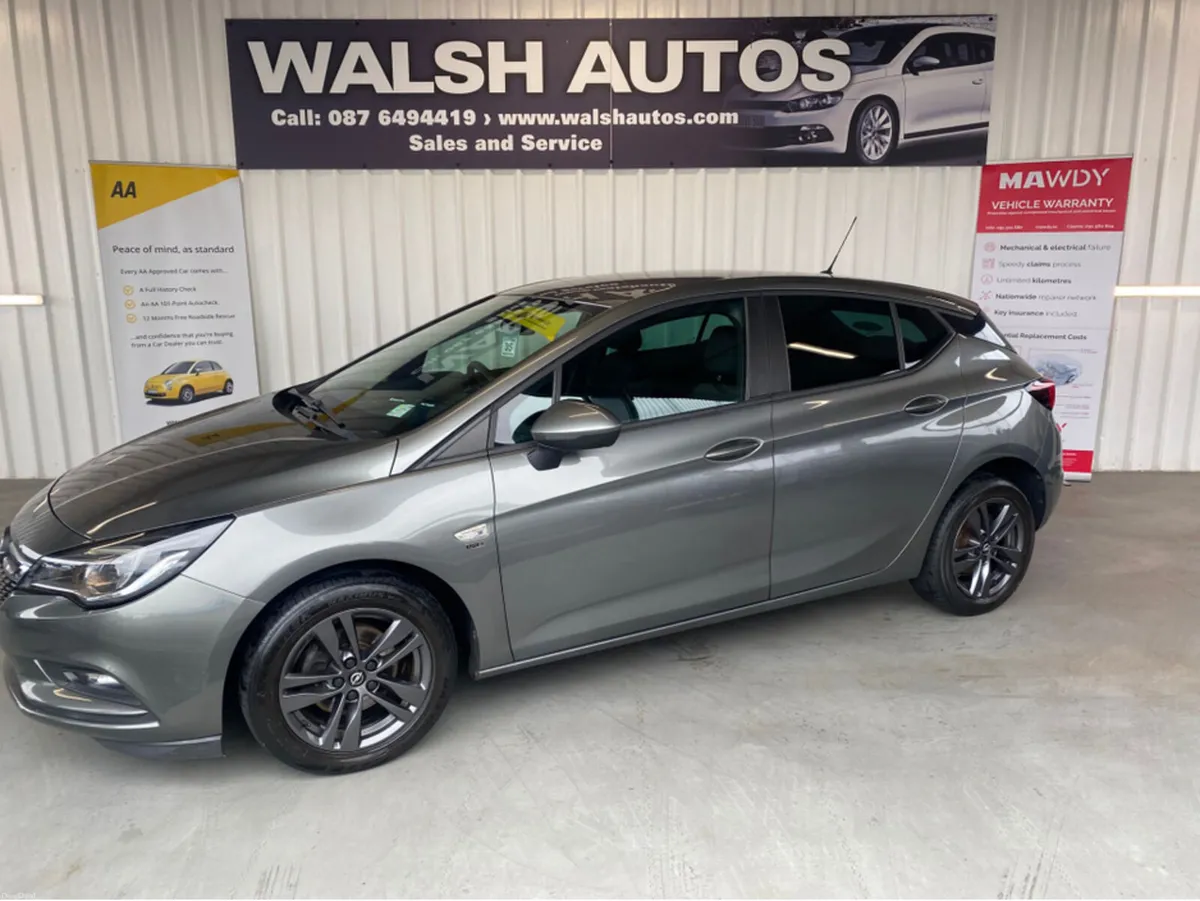 Opel Astra 120 YEARS 1.6 CDTI 110PS 5DR - Image 4