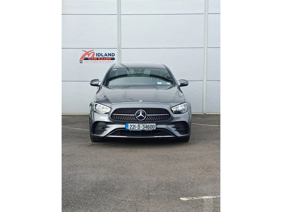 Mercedes-Benz E-Class E300de  AMG LINE EDITION - Image 3