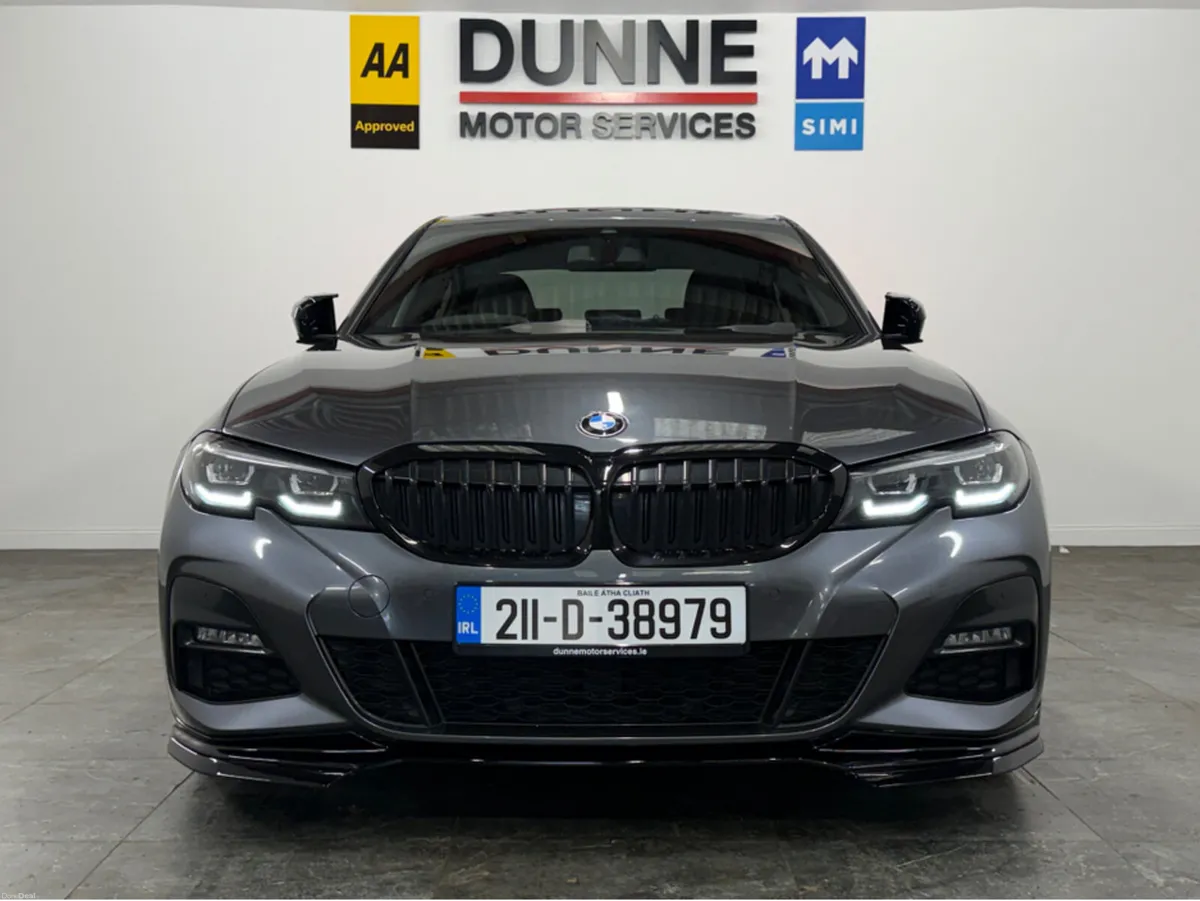 BMW 3-Series **330E**M-SPORT**292BHP**PRO MODEL**2 - Image 3