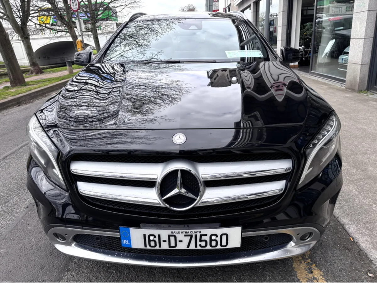 Mercedes-Benz GLA 180 Auto 1.6 Luxury - Image 3