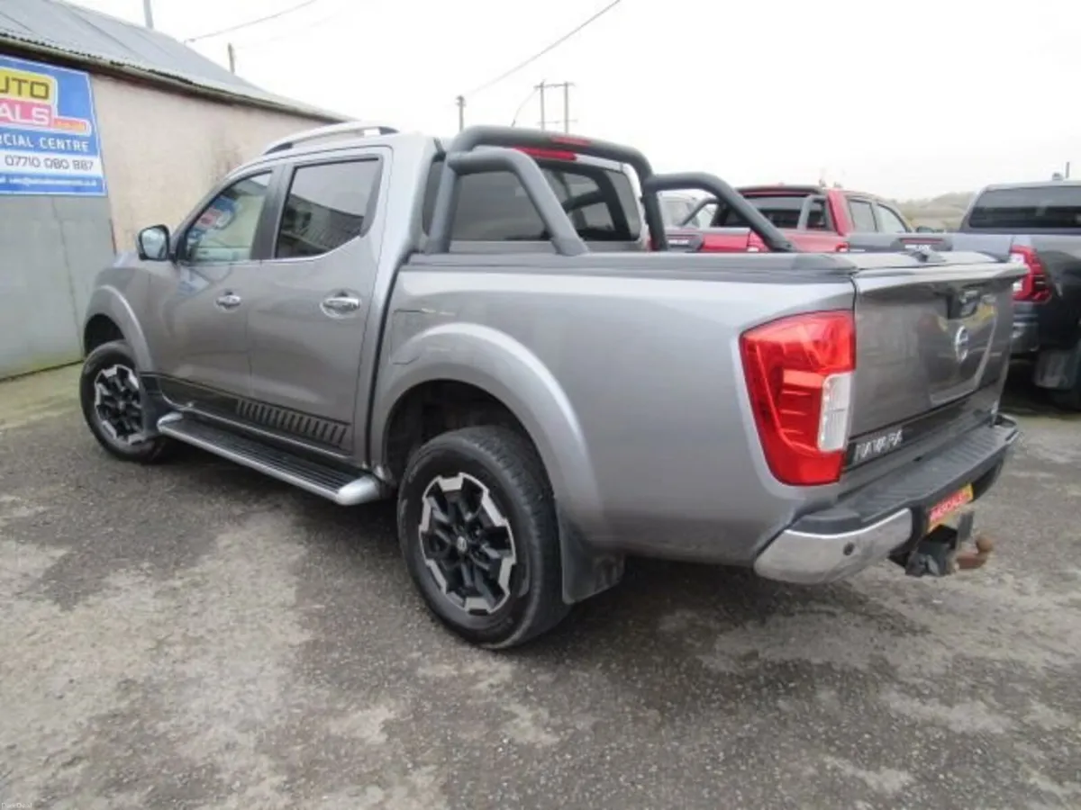 2.3 dCi Tekna Pickup Double Cab 4dr Diesel Auto 4W - Image 2
