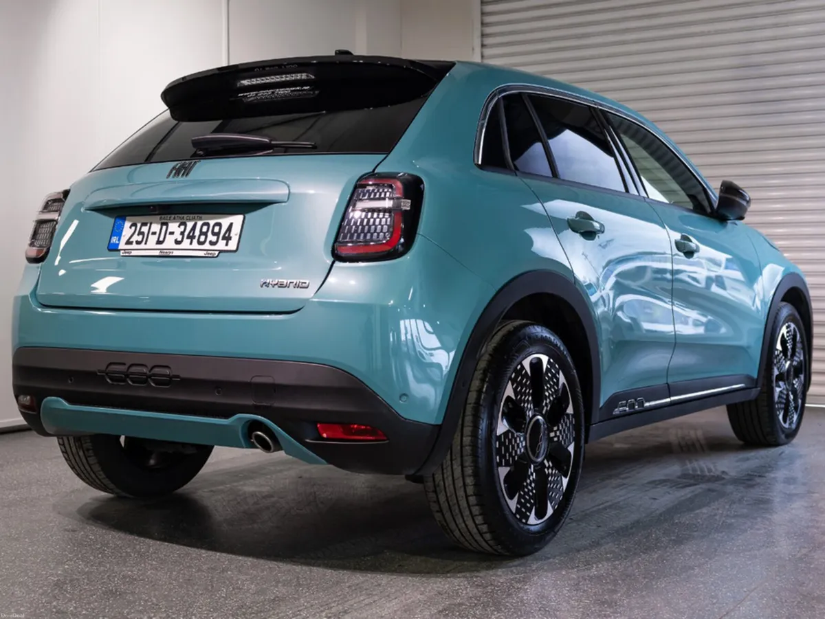 Fiat 600 LA PRIMA 1.2 100HP MHEV - Image 4