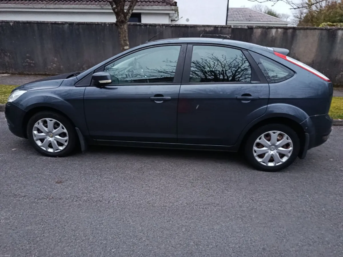 Ford Focus 2009 - Image 4