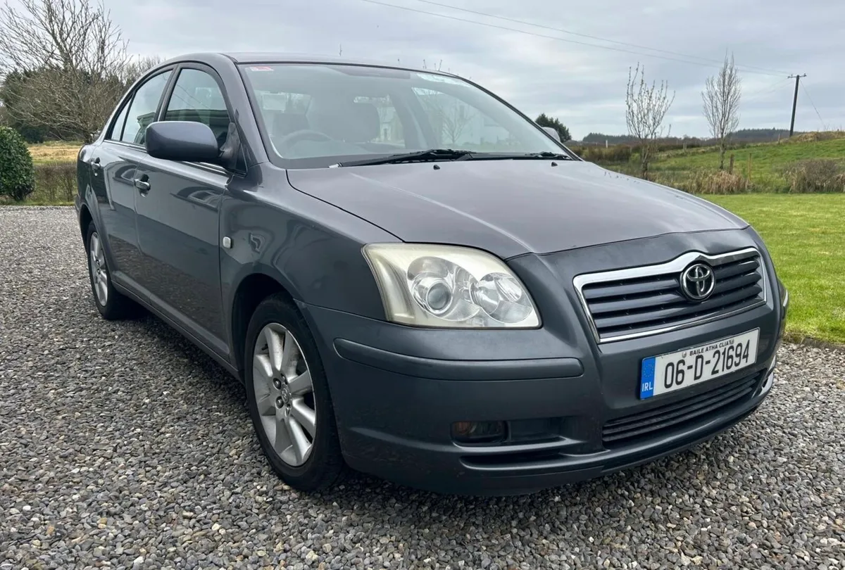 Immaculate 06 Toyota Avensis - Image 1