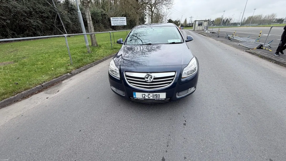 Vauxhall insignia - Image 1