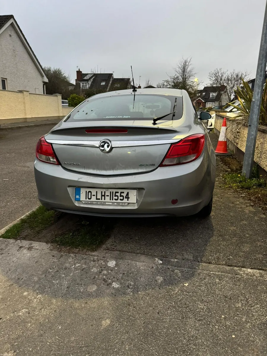2010 vauxhall insignia. - Image 1