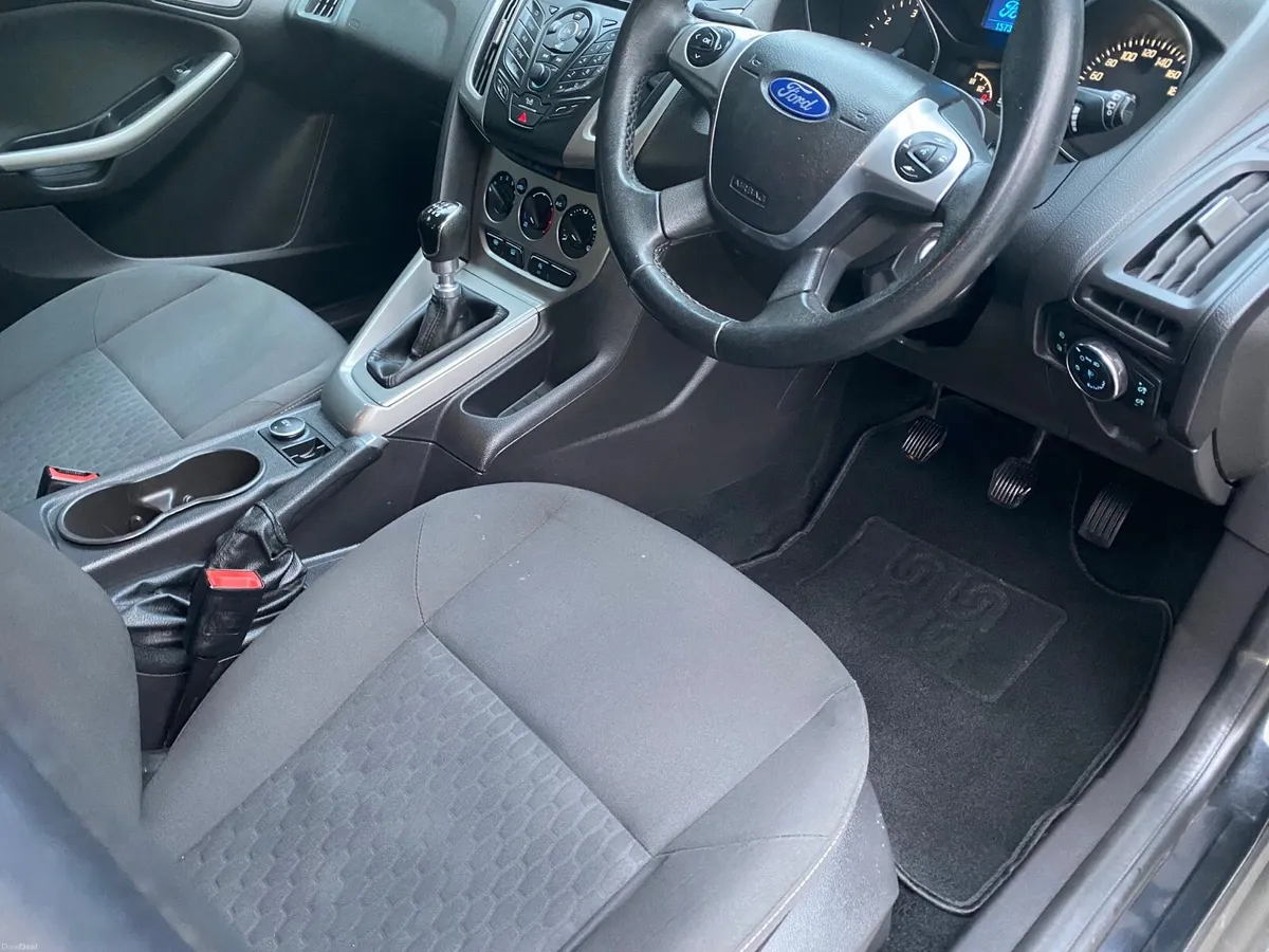 FORD FOCUS TDCI LUXURY NCT&TAX MINT - Image 4