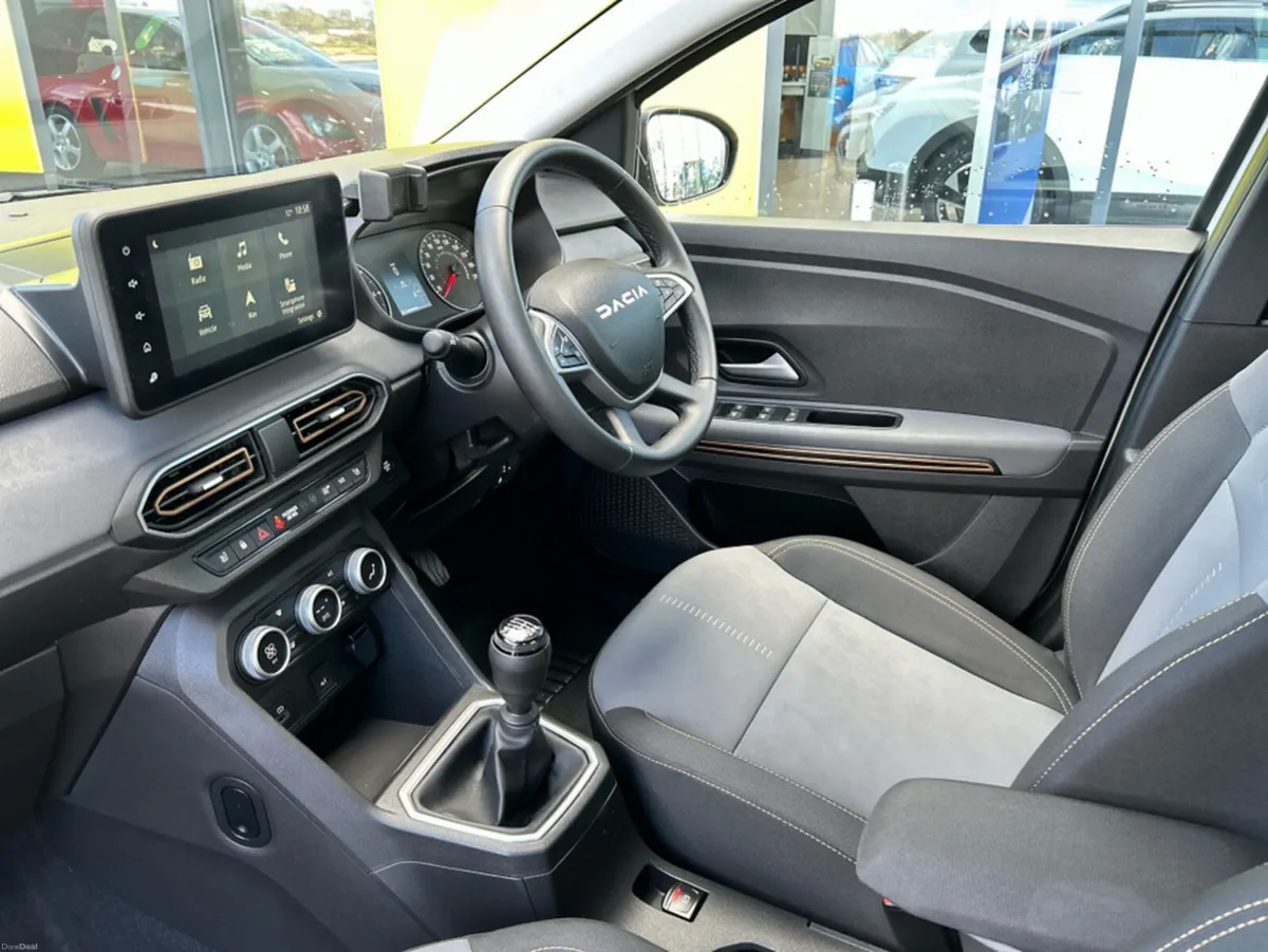 Dacia Sandero STEPWAY EXTREME TCE90 - Image 3