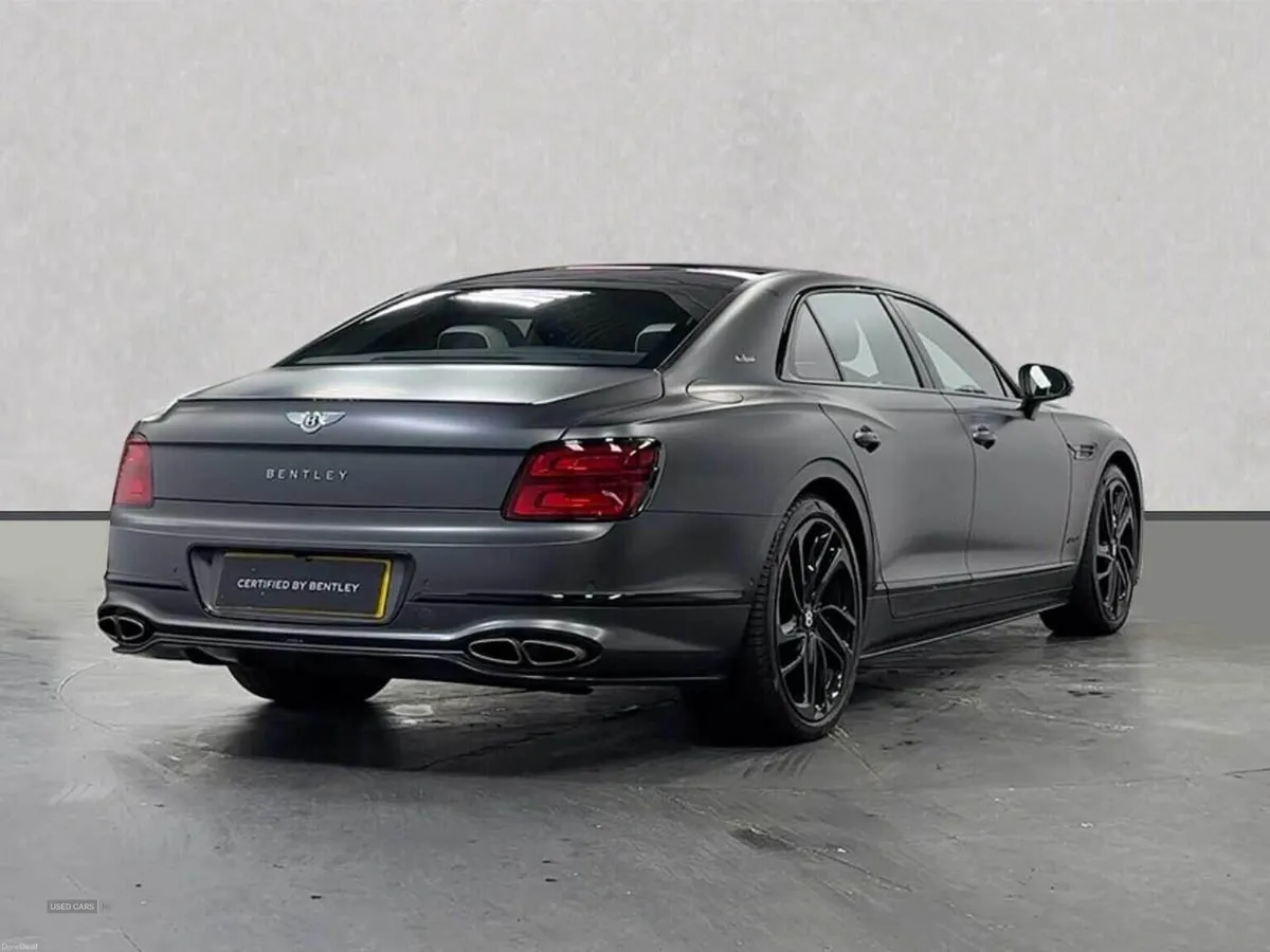 Bentley Flying Spur 4.0 V8 Hybrid Speed 4Dr Auto - Image 6