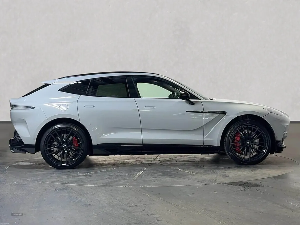 Aston Martin DBX 4.0 V8 707 Suv 5Dr Petrol Auto 4W - Image 3