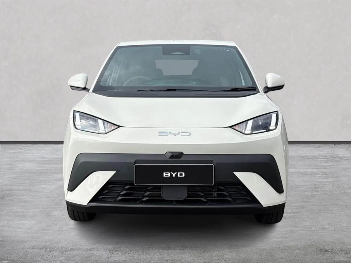 BYD DOLPHIN SURF 115Kw Comfort 43Kwh 5Dr Auto - Image 5