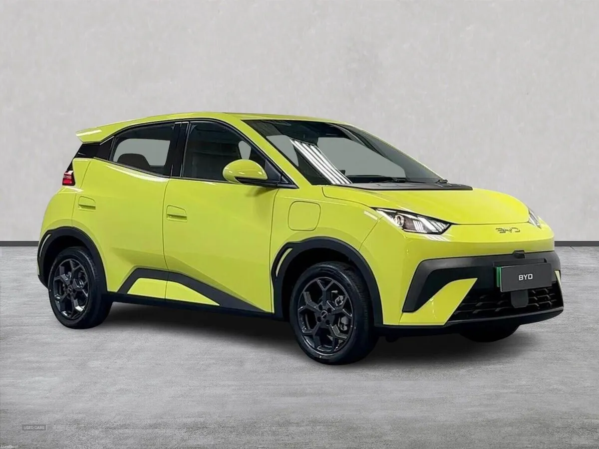 BYD DOLPHIN SURF 65Kw Boost 43Kwh 5Dr Auto - Image 1