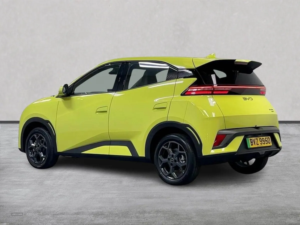 BYD DOLPHIN SURF 65Kw Boost 43Kwh 5Dr Auto - Image 2