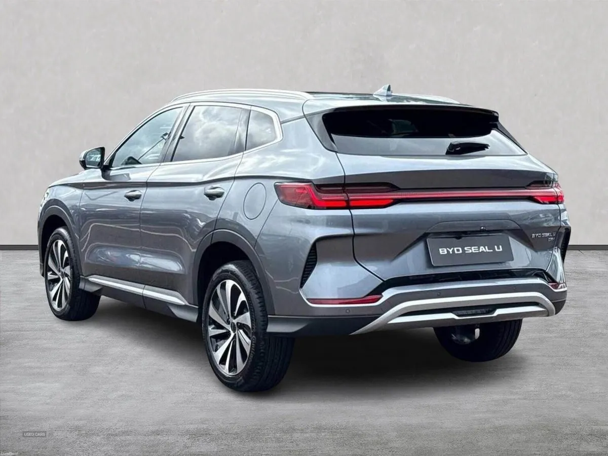BYD SEAL U 1.5 Dm-I Awd Design 5Dr Auto - Image 2