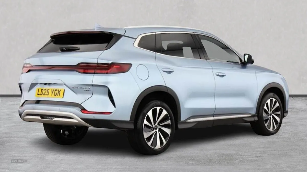 BYD SEAL U 1.5 Dm-I Comfort 5Dr Auto - Image 2