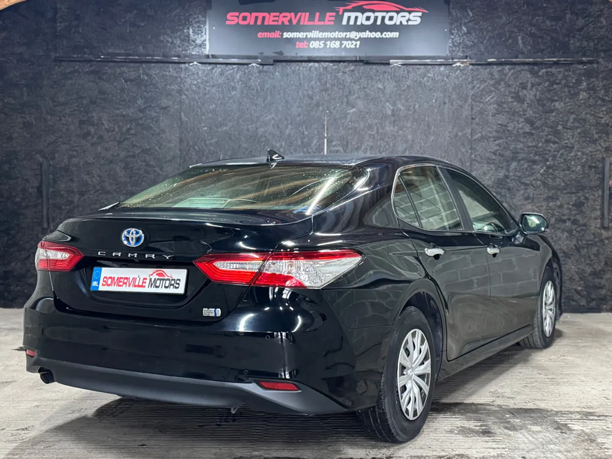 TOYOTA CAMERY AUTOMATIC “81,000KMS” 2020 - Image 4