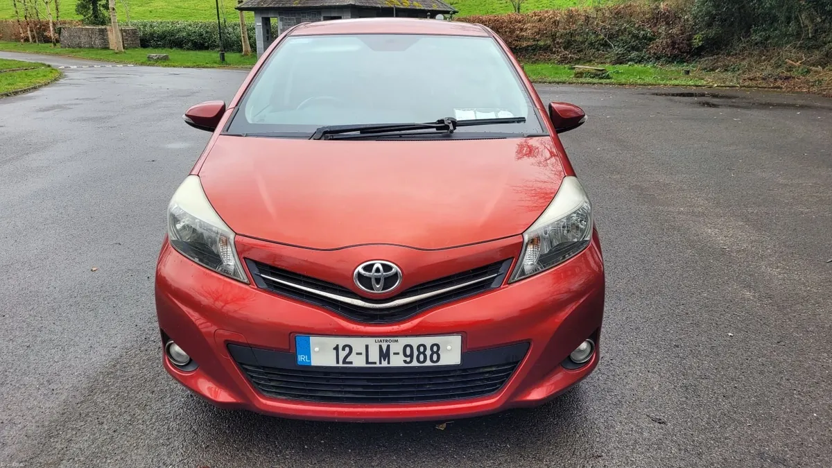 Toyota Yaris 2012 - Image 1