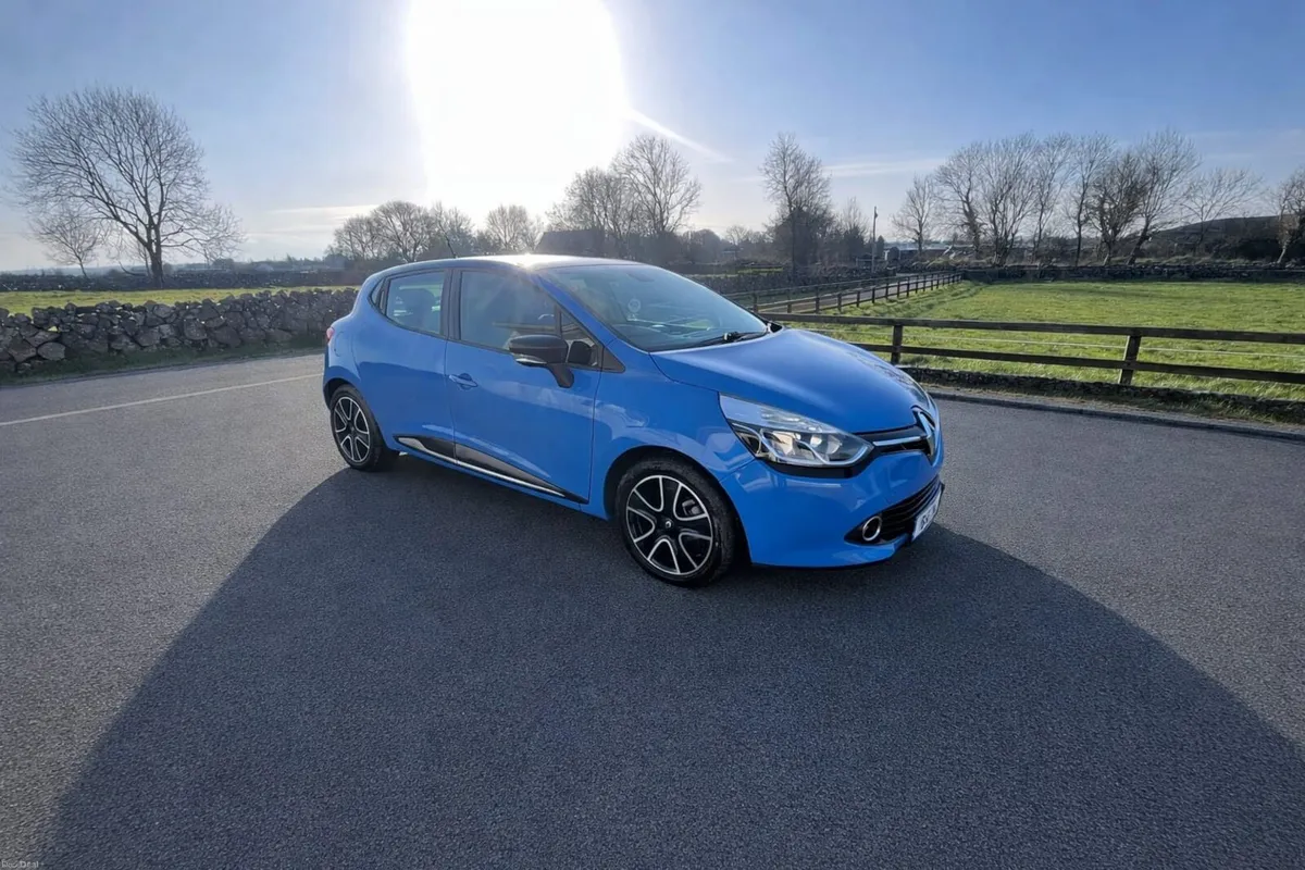 Renault clio (lutecia) - Image 1