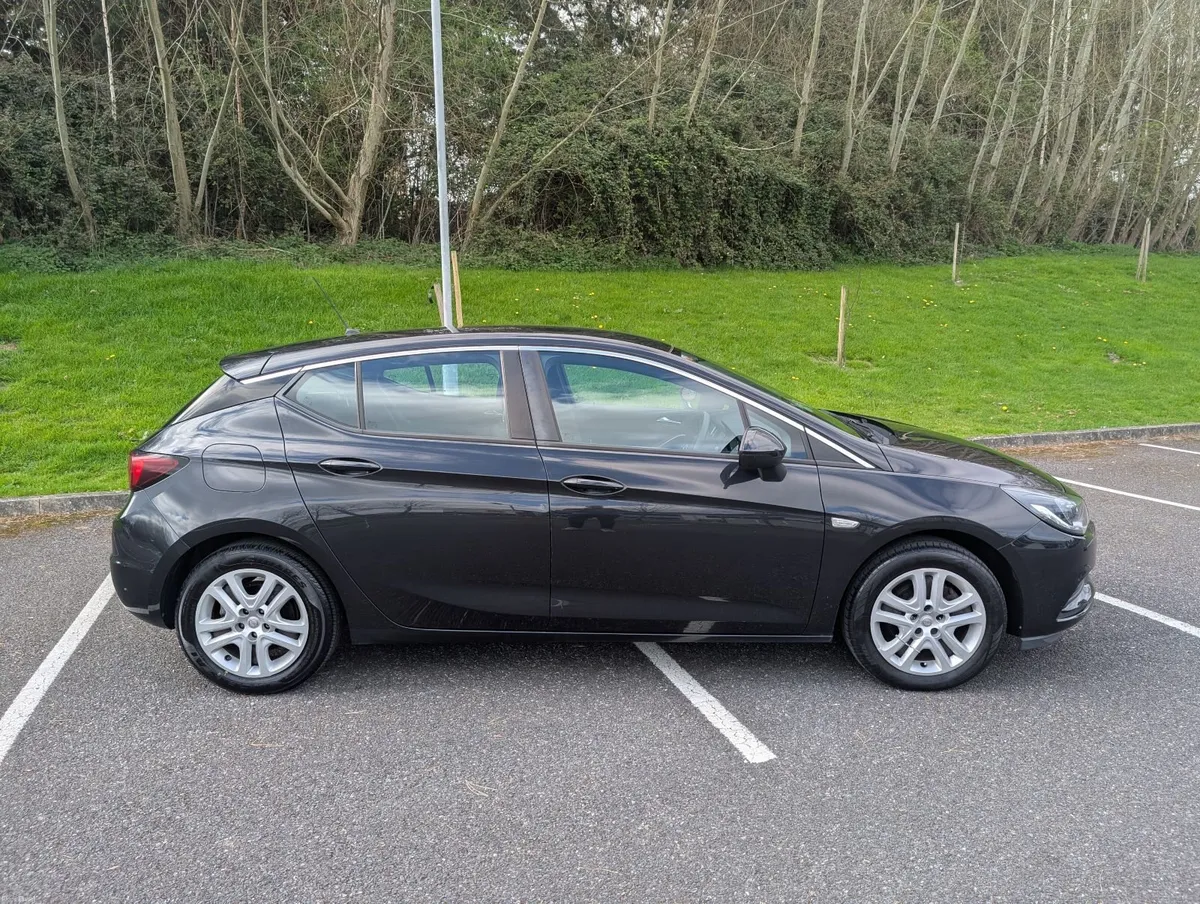 Opel Astra 2017; NCT to Mar27 - Image 5