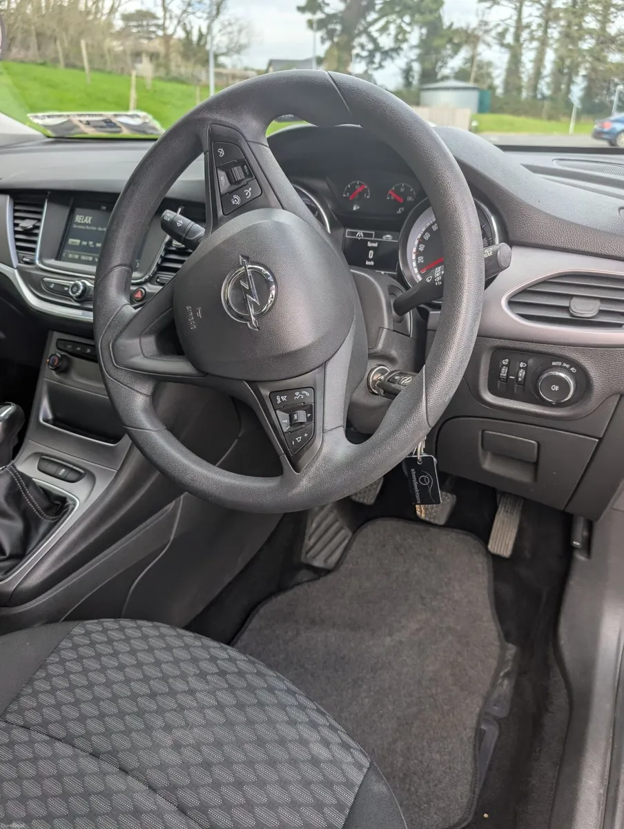 Opel Astra 2017 - Image 3