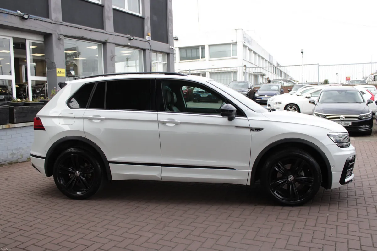 2018 VOLKSWAGEN TIGUAN R-LINE 4-MOTION 5DR AUTO - Image 3
