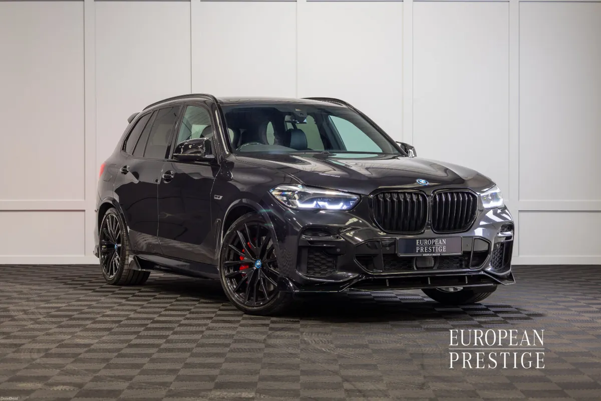 2023 BMW X5 X-Drive 45e M-Sport - Image 1