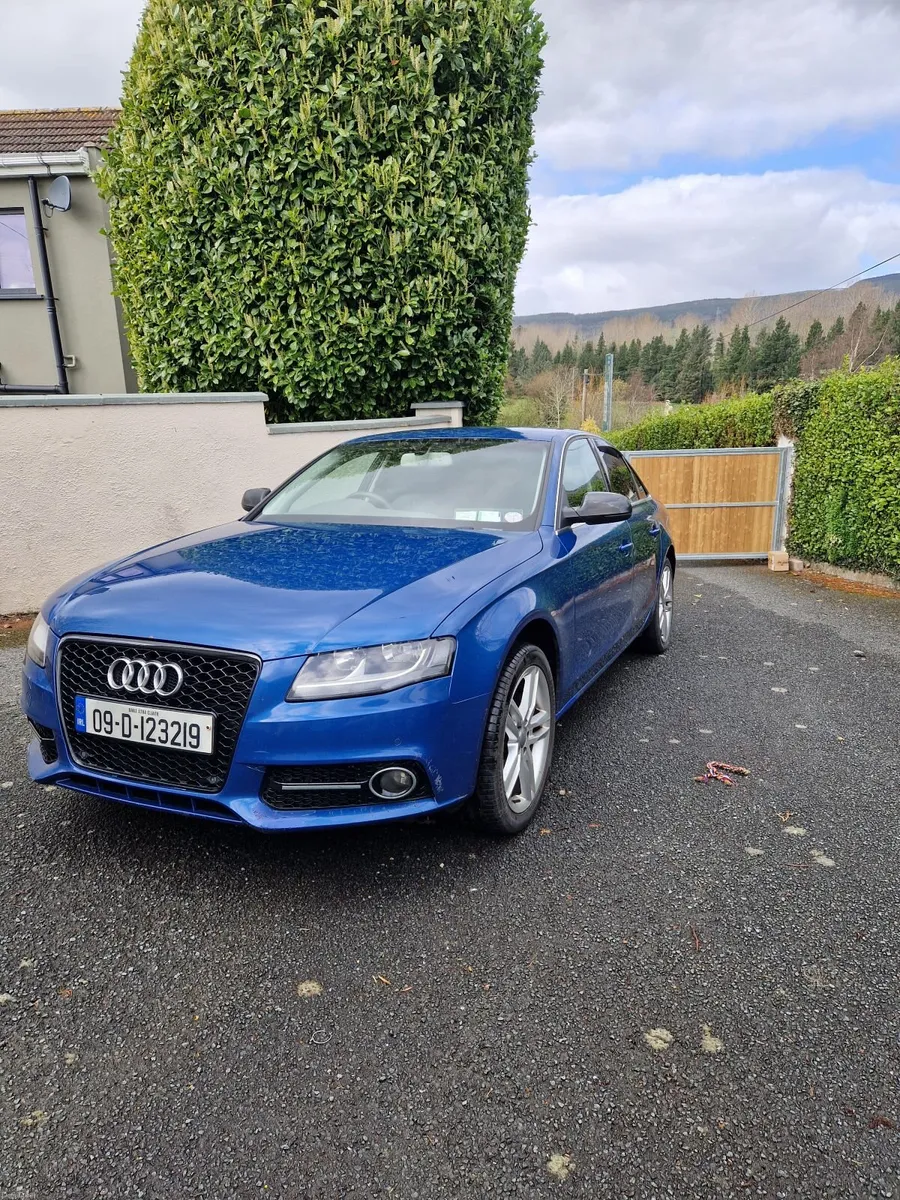Audi A4 2009 - Image 2