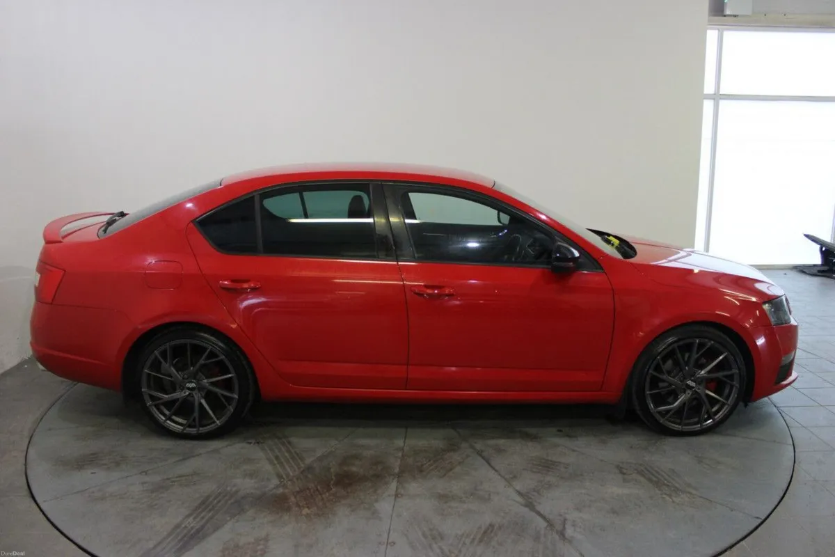 Skoda Octavia RS 2.0TDI 184HP - TENDER 29 - Image 3
