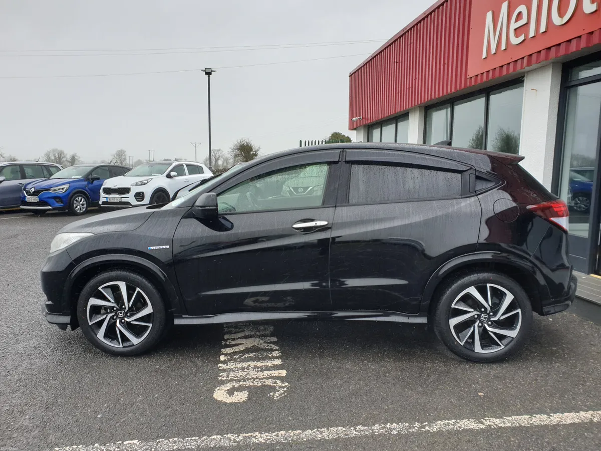 Honda Vezel 1.5 HYBRID AUTO - Image 3