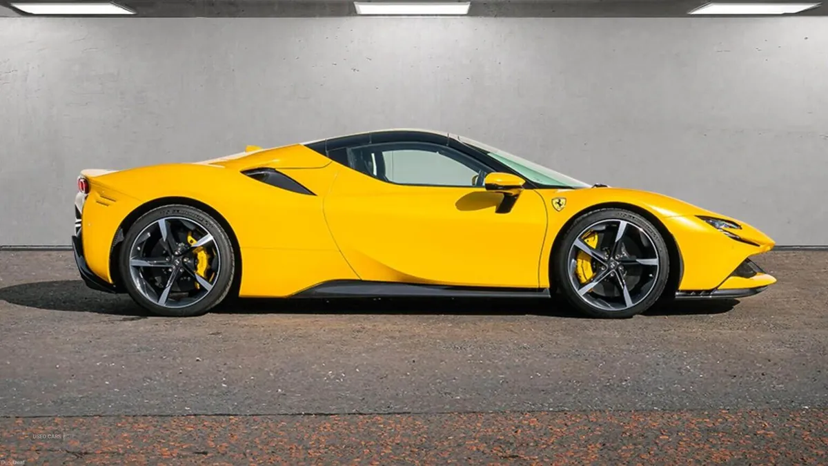 Ferrari Other 4.0T V8 7.9Kwh F1 Dct 4Wd Euro 6 (S/ - Image 3