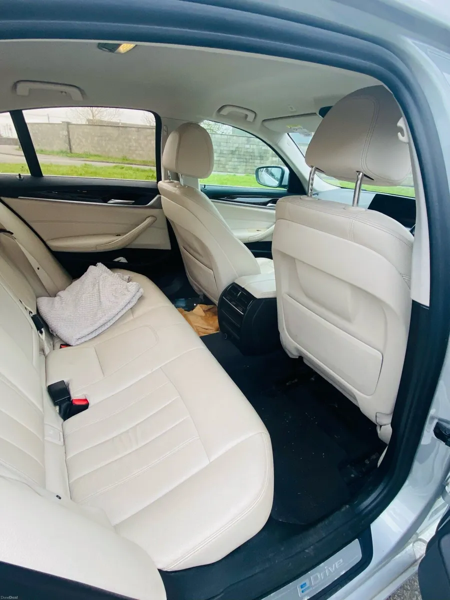 BMW 530e Hybrid - Luxury, Economy & Power - Must S - Image 4