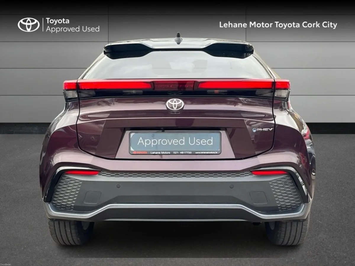 Toyota C-HR C-HR PHEV SOL - Image 4