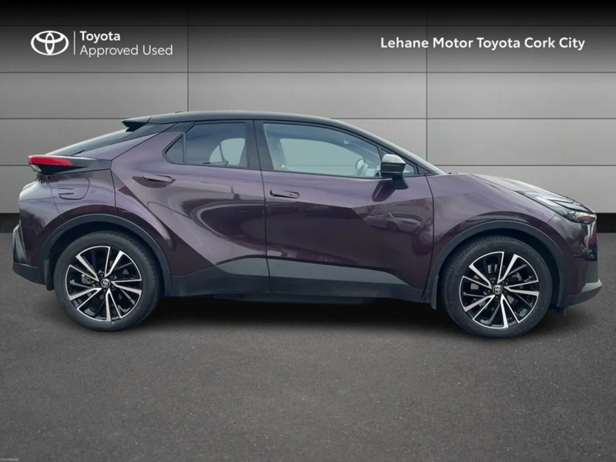Toyota C-HR C-HR PHEV SOL - Image 3