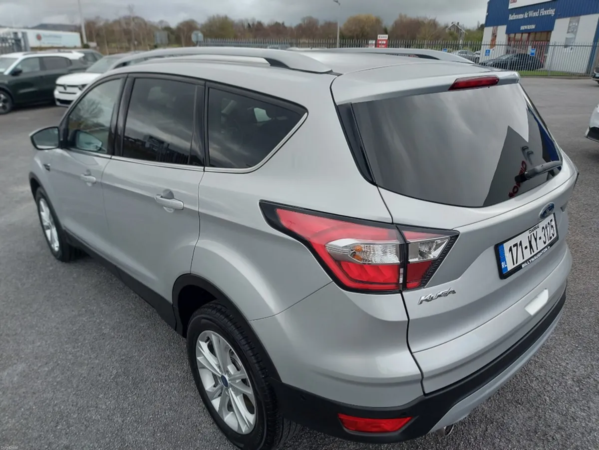 Ford Kuga 2.0 TDCI TITANIUM 2WD 150 150PS 5DR - Image 3