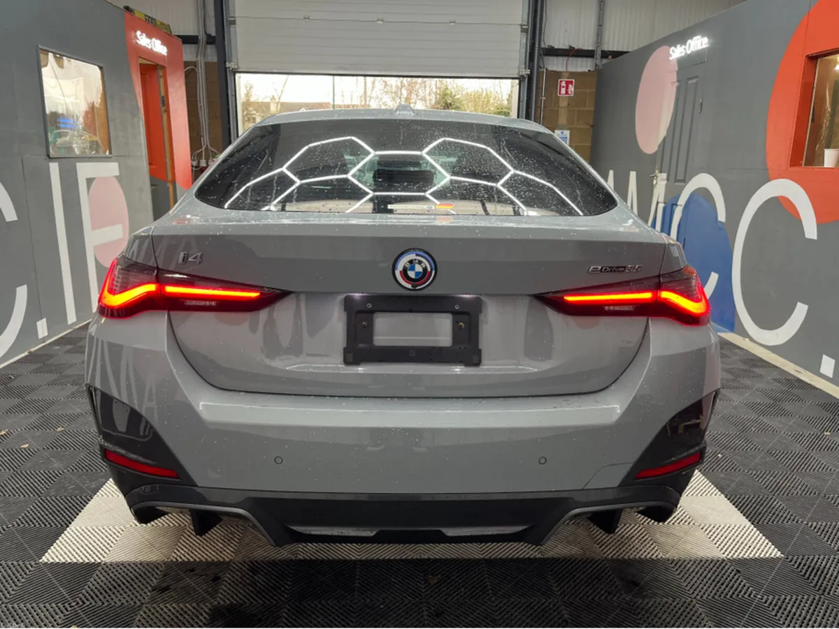 BMW i4 €39950 2023 BMW I4 EDRIVE35 M-SPORT AUTOMAT - Image 3
