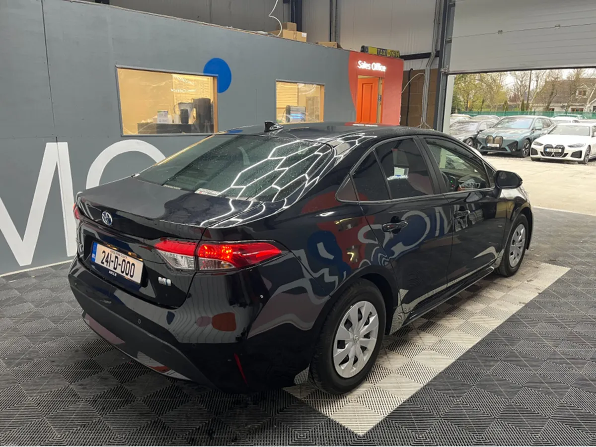 Toyota Corolla 2024 TOYOTA COROLLA HYBRID G 1.8 AU - Image 2