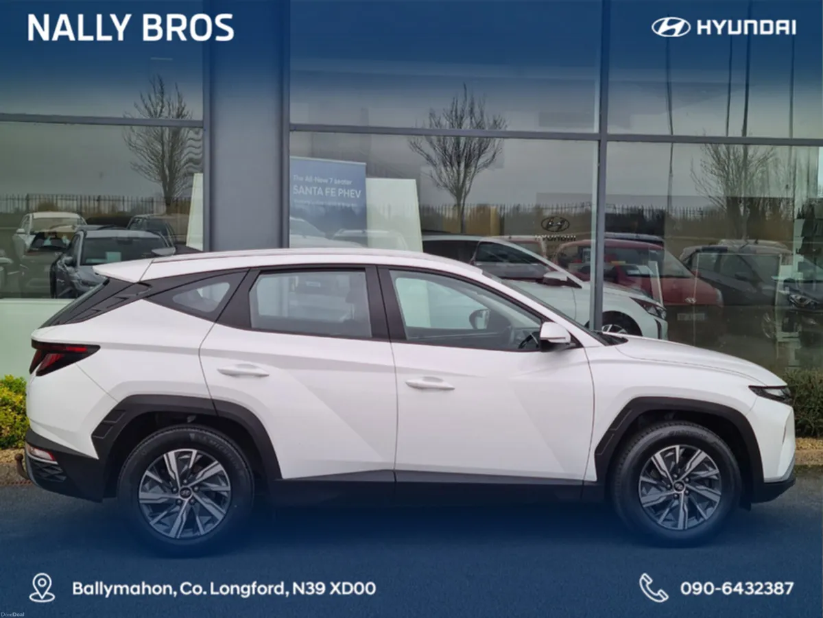 Hyundai Tucson IX35 COMFORT PLUS 5DR - Image 3