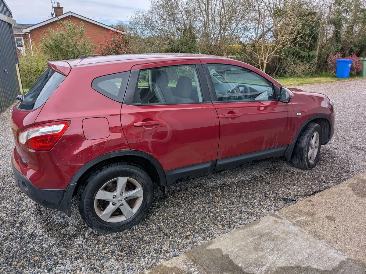 Nissan Qashqai 2011 - Image 3