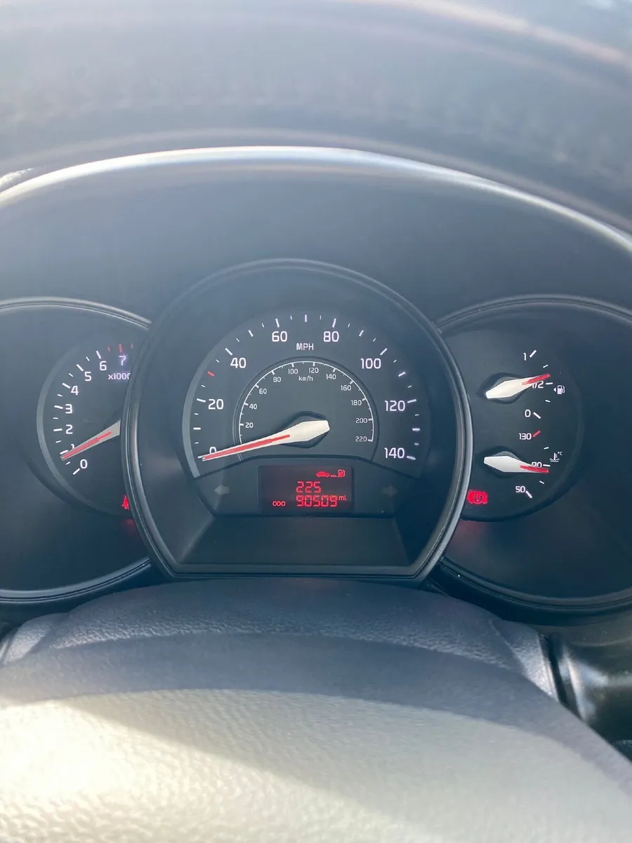 Kia Rio 2014 - Image 3