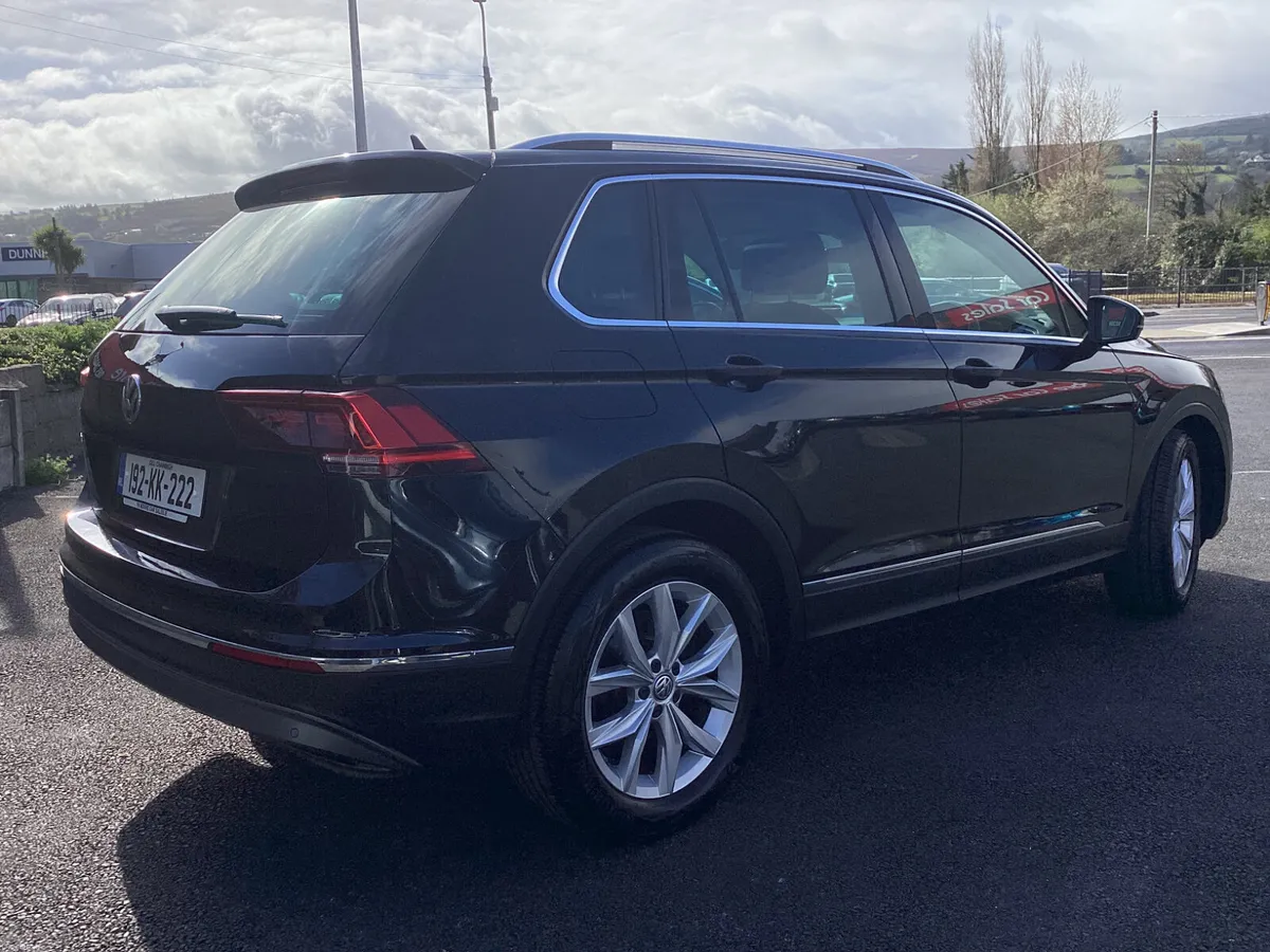 Volkswagen Tiguan ** FROM €115 p/w * 1 OWNER - Image 4