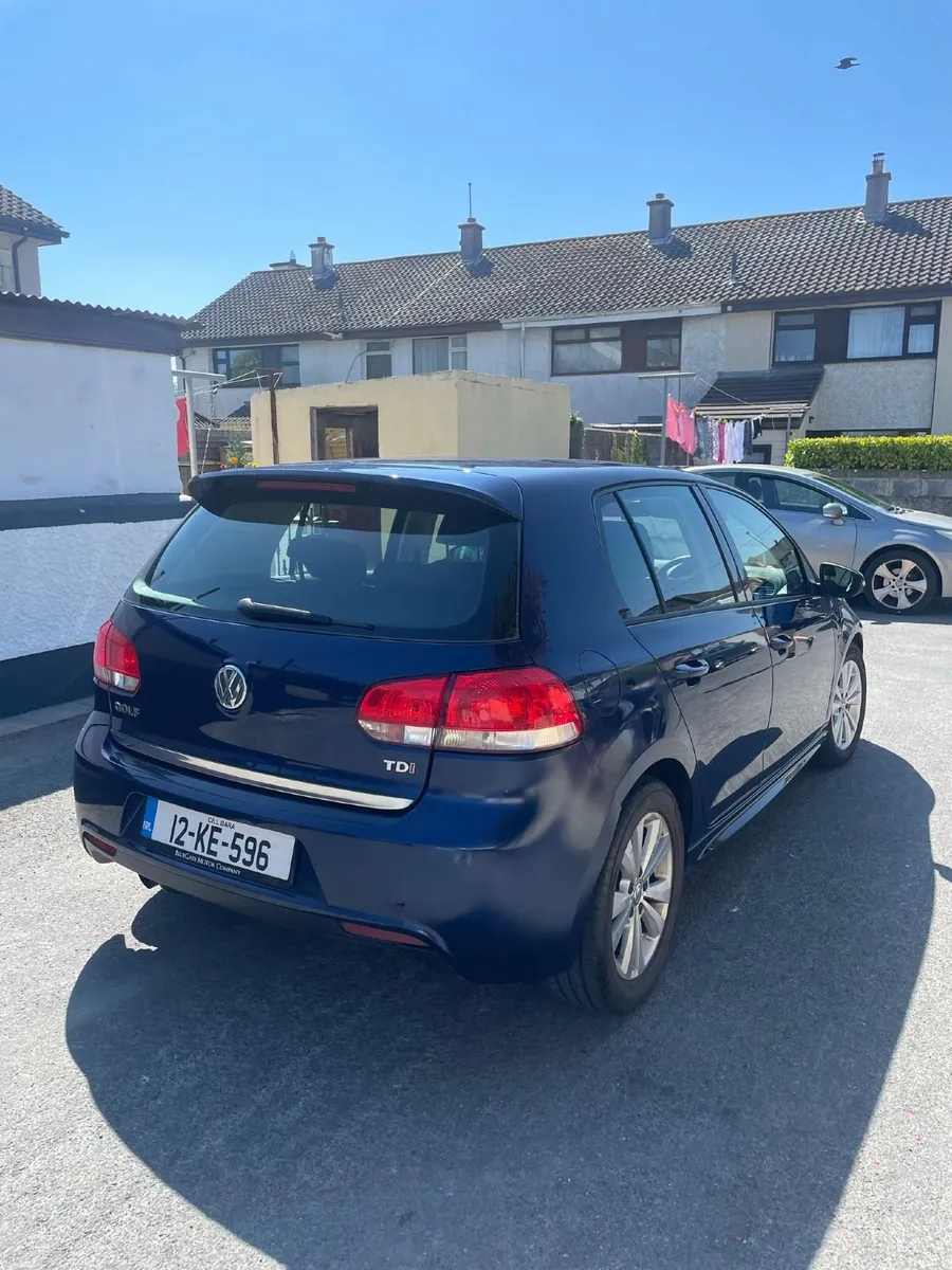 Volkswagen Golf 2012 - Image 2