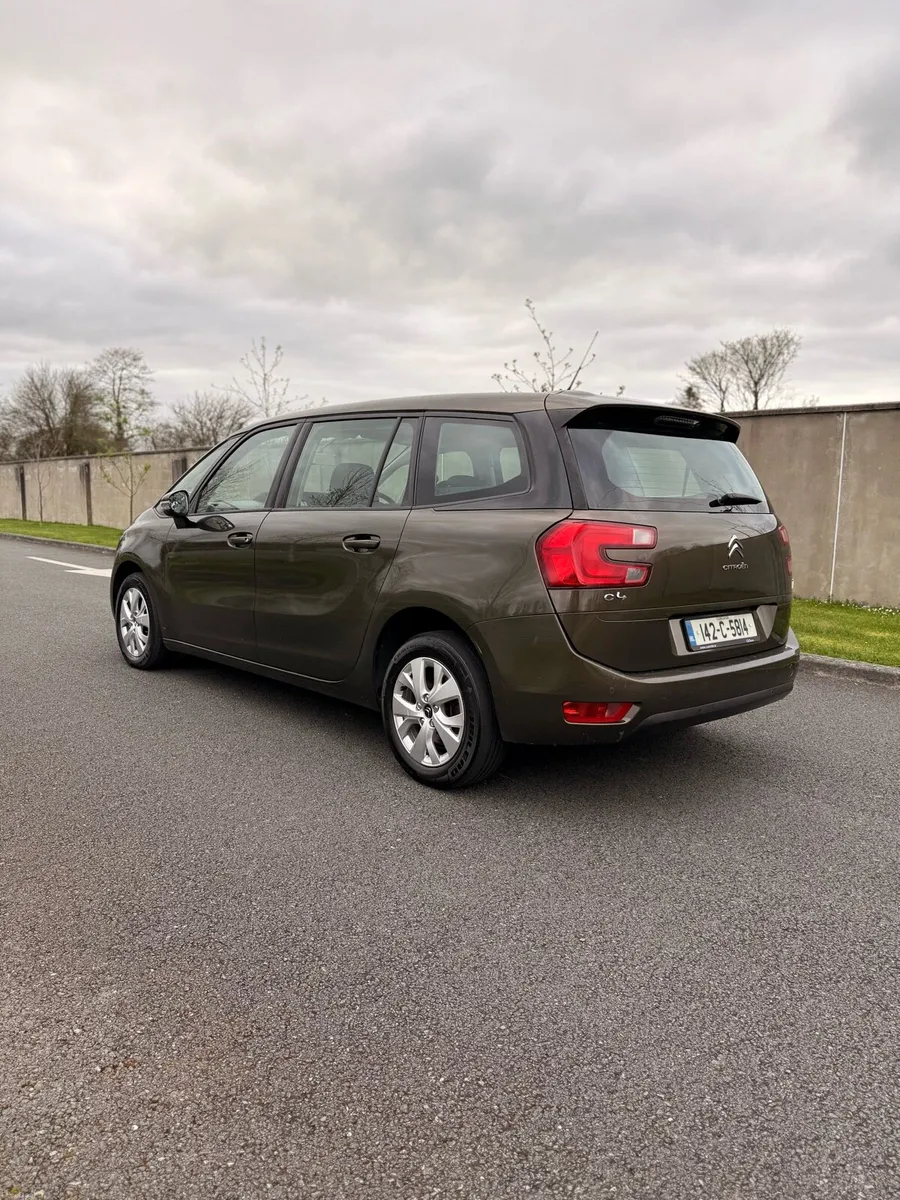 Citroen C4 7 seats fresh NCT - Image 3