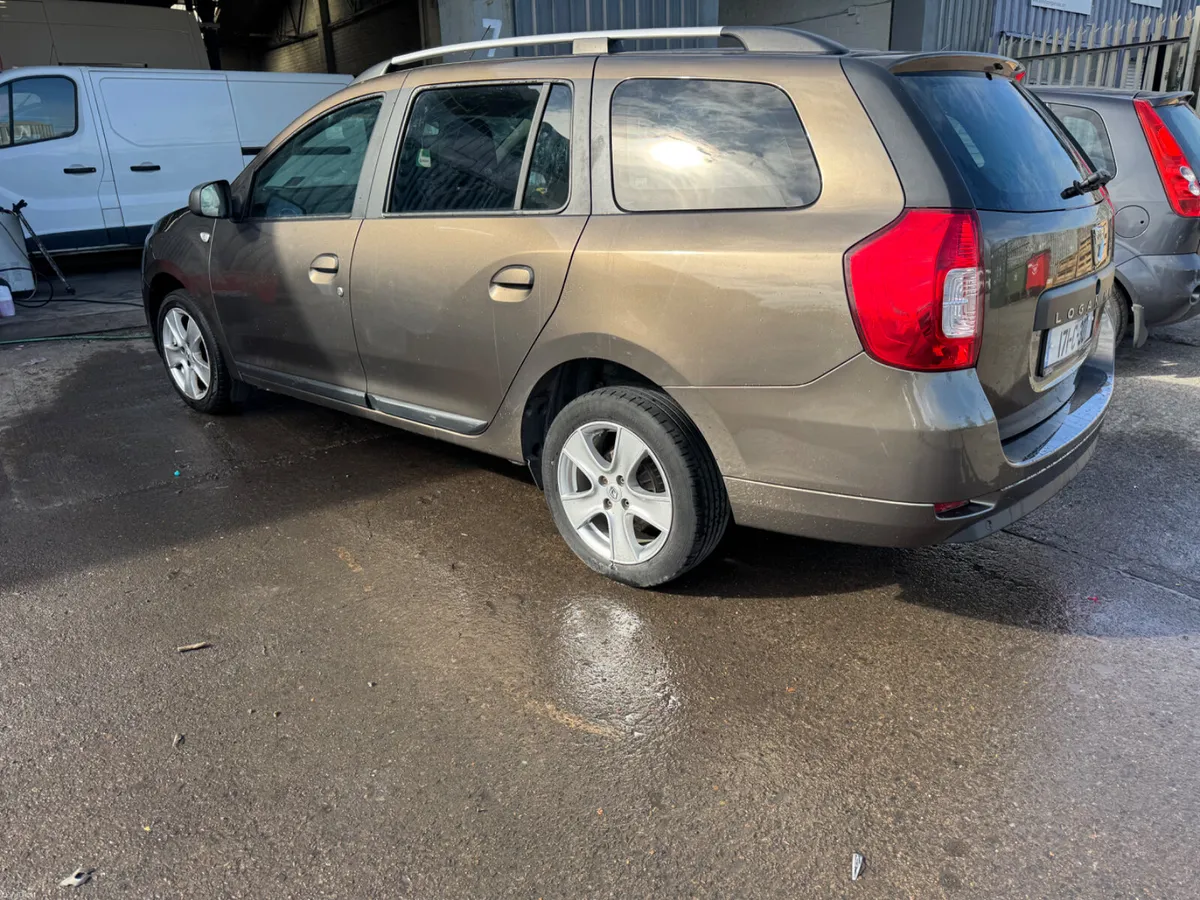 Dacia Logan 2017 tested and taxed low miles - Image 4