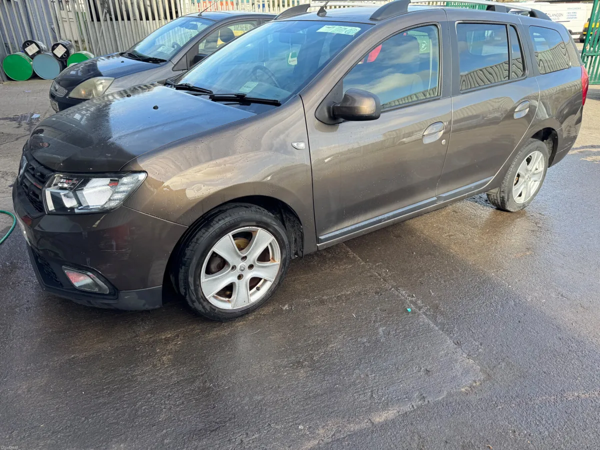 Dacia Logan 2017 tested and taxed low miles - Image 3