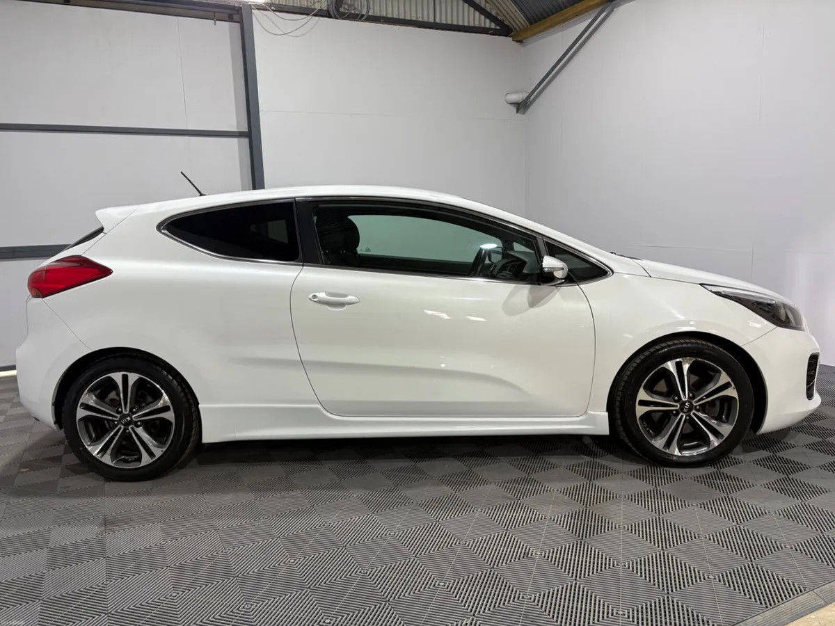 2016 Kia ProCeed GT Line 1.6D 85,000 KM - Image 4