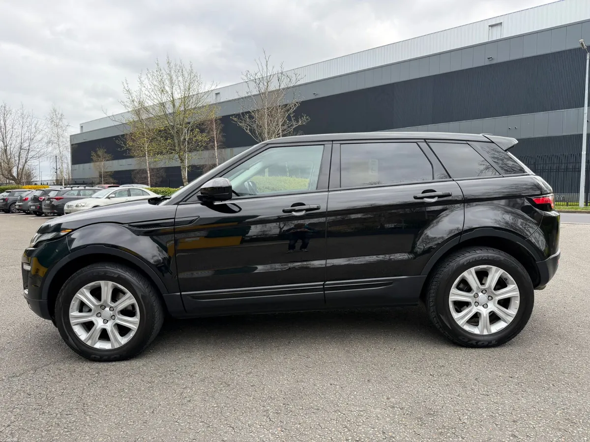 Range Rover 2.0 TD4 Automatic 4 wheel drive - Image 4