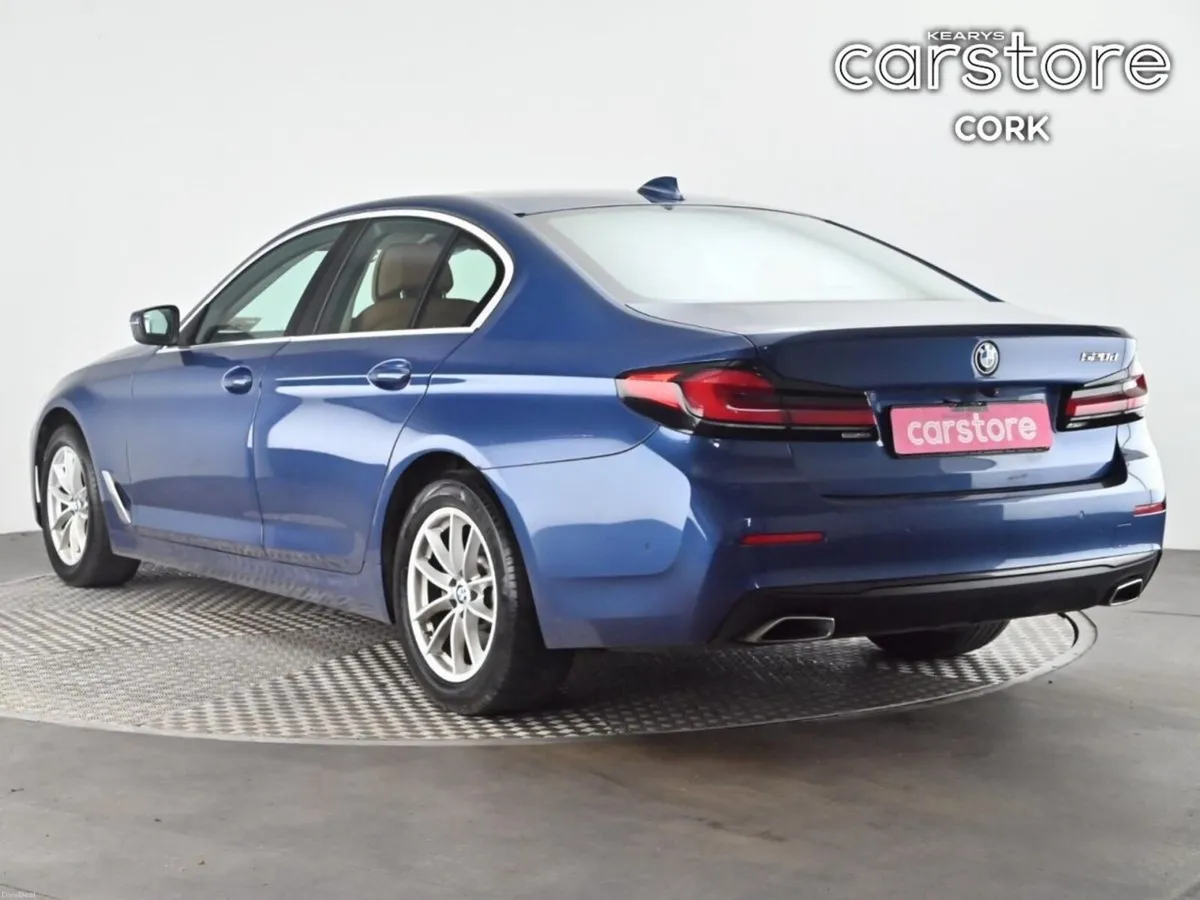 BMW 5-Series 520d SE (MHT) - Image 3