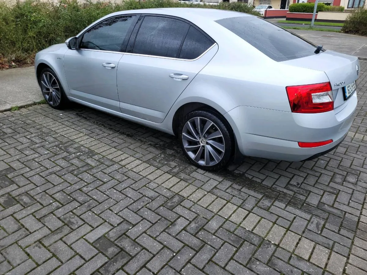 skoda octavia L&K 2.0 TDI - Image 4